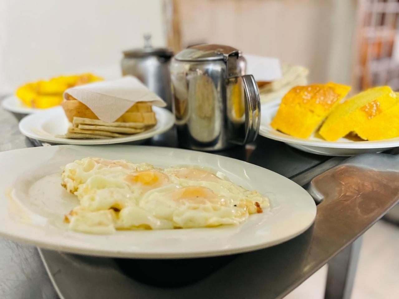 Blue Moon Residency Jinnah Super Islamabad Luaran gambar