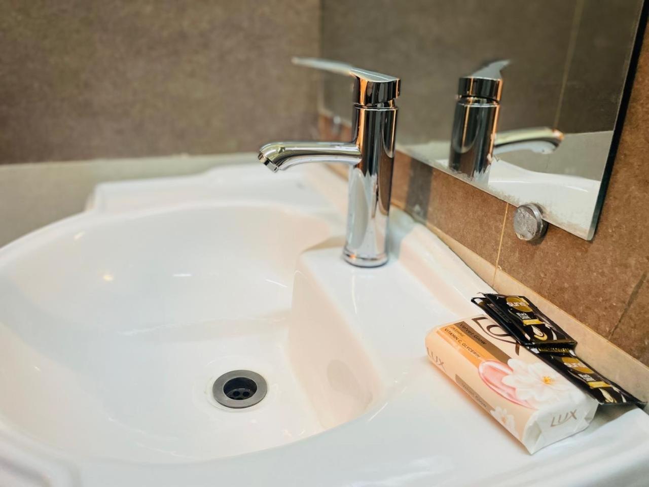 Blue Moon Residency Jinnah Super Islamabad Luaran gambar